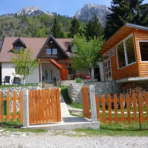  Pensjonat Bujtina Albjoni